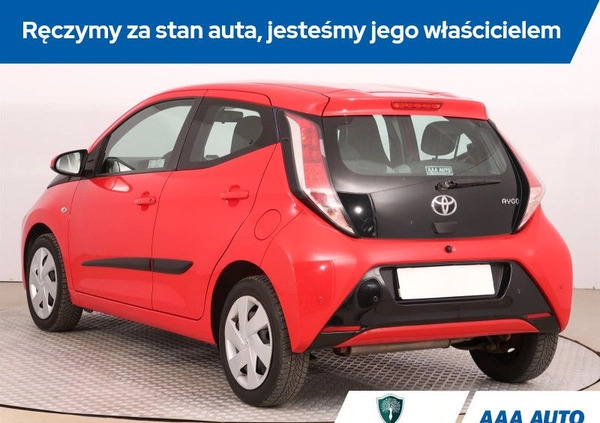 Toyota Aygo cena 33000 przebieg: 59255, rok produkcji 2015 z Miastko małe 211